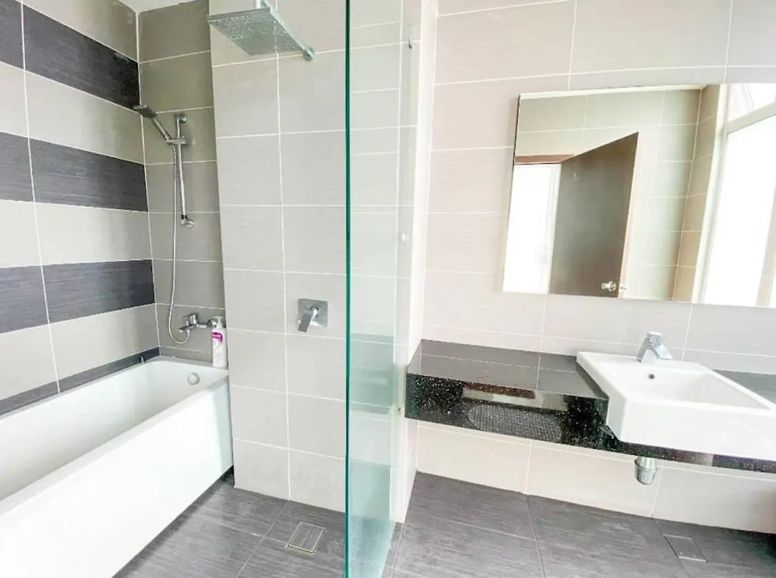 Ksl D'Esplanade Residence Johor Bahru @ Uha 0*,